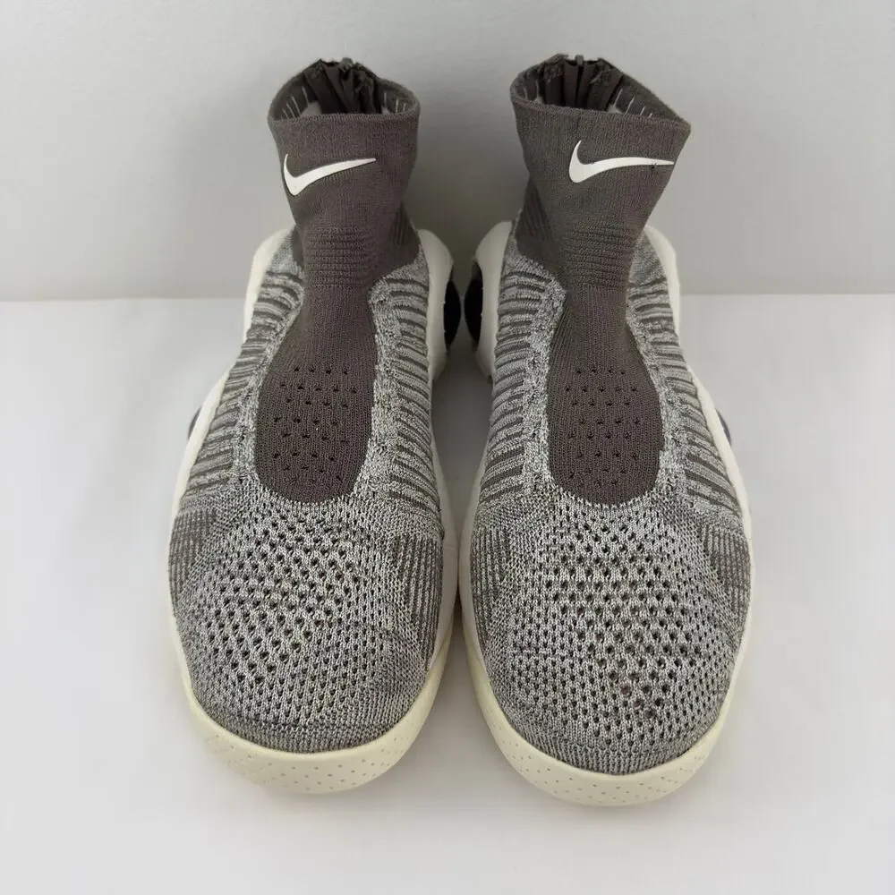 Nike Flight‎ Bonafide khaki basketball shoes